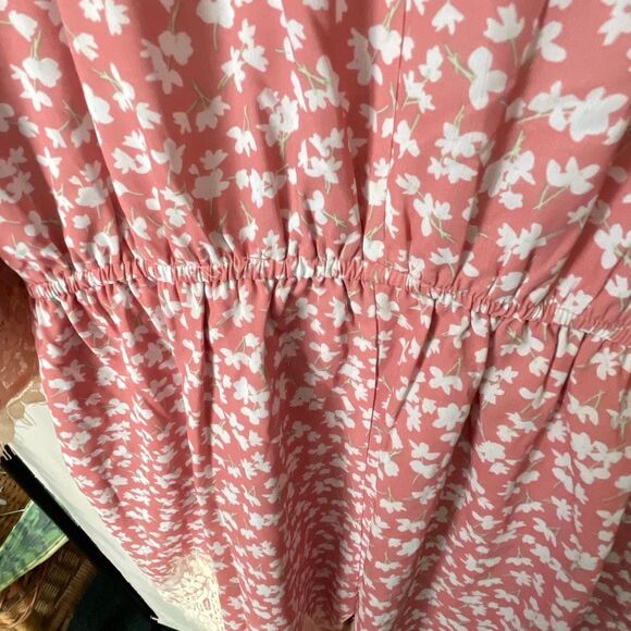 NWT J.NNA size 2X jumpsuit Romper floral bell sleeves lace. - Picture 10 of 16